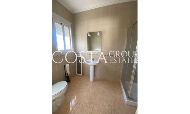 Wiederverkauf - Villa -
Catral - Catral Centro