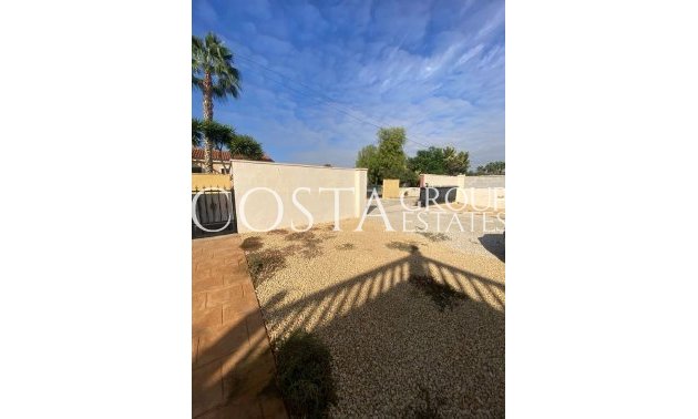 Wiederverkauf - Villa -
Catral - Catral Centro