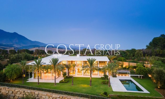 New Build - Villa -
Casares - Pedregales