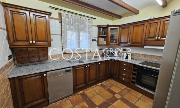 Resale - Villa -
Calpe - Calpe Centro
