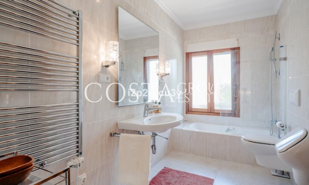 Resale - Villa -
Teulada - Moraira