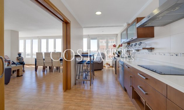 Resale - Apartments -
Torrevieja - Torrevieja Centro