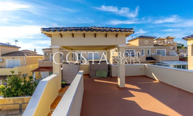 Resale - Villa -
Orihuela - Orihuela Costa