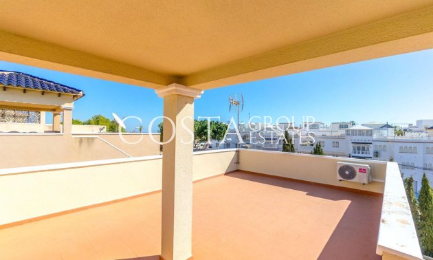 Resale - Villa -
Orihuela - Orihuela Costa