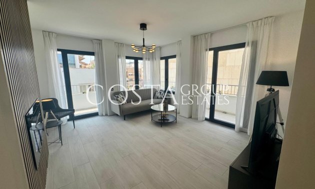 Resale - Apartments -
Torrevieja - Torrevieja Centro