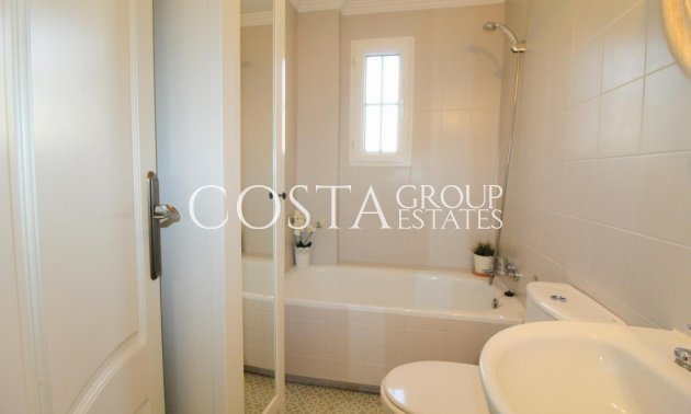 Resale - Apartments -
Torrevieja - La Veleta