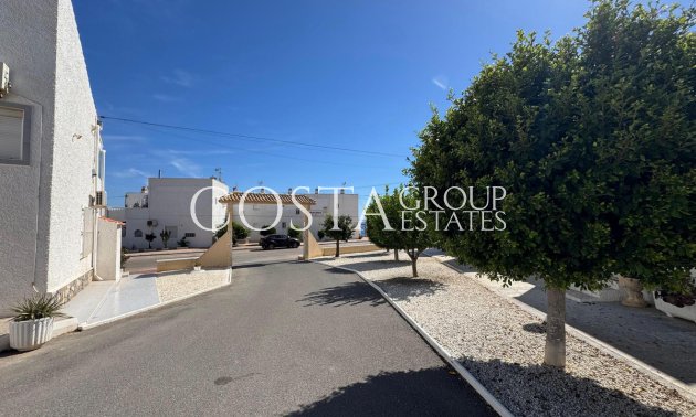 Resale - Apartments -
Torrevieja - La Mata