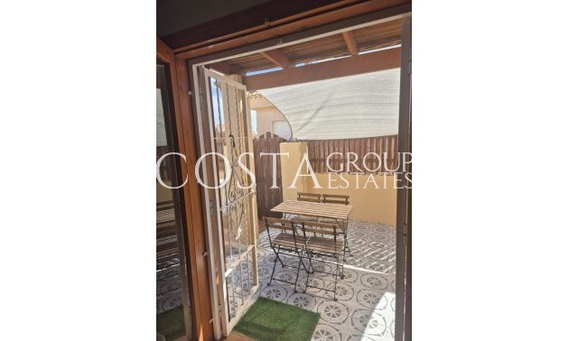 Resale - Villa -
Orihuela - Orihuela Costa