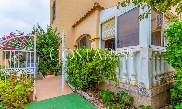 Resale - House -
Orihuela - Orihuela Costa