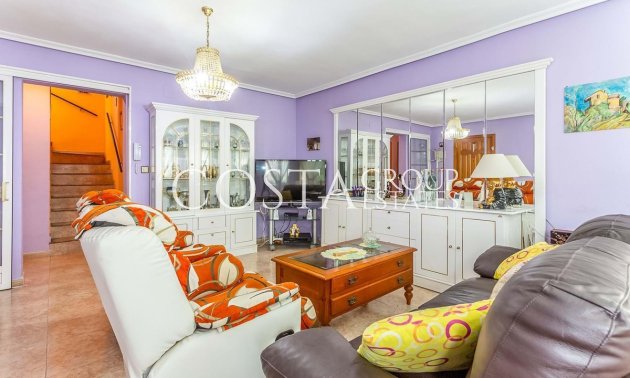 Resale - House -
Orihuela - Orihuela Costa