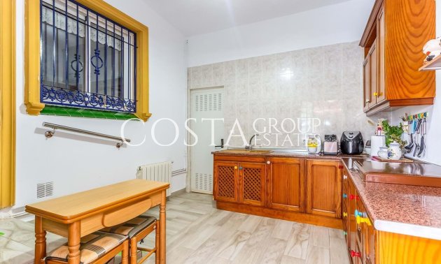 Resale - House -
Orihuela - Orihuela Costa
