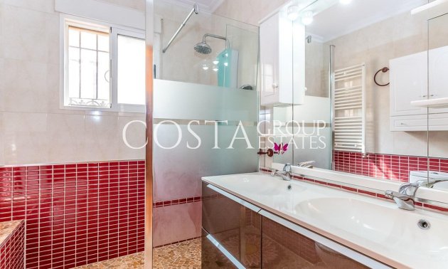 Resale - House -
Orihuela - Orihuela Costa