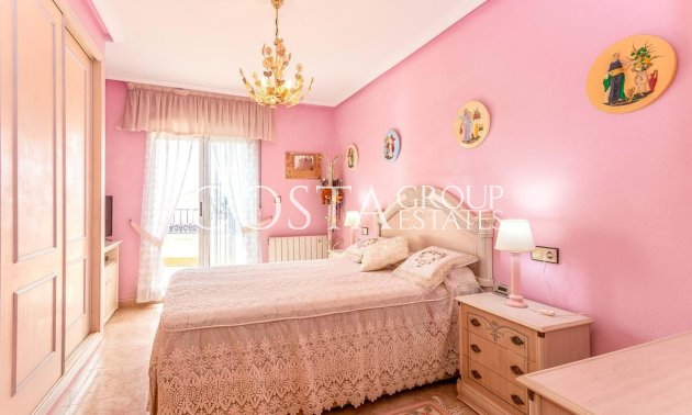 Resale - House -
Orihuela - Orihuela Costa
