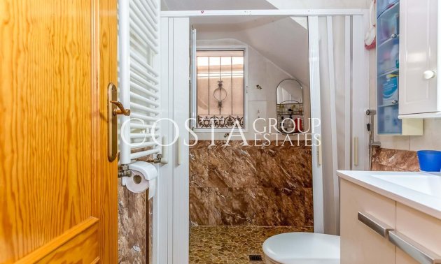 Resale - House -
Orihuela - Orihuela Costa