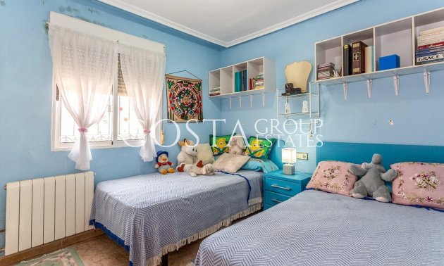 Resale - House -
Orihuela - Orihuela Costa