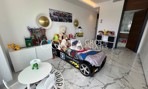 Resale - Villa -
Orihuela - Orihuela Costa