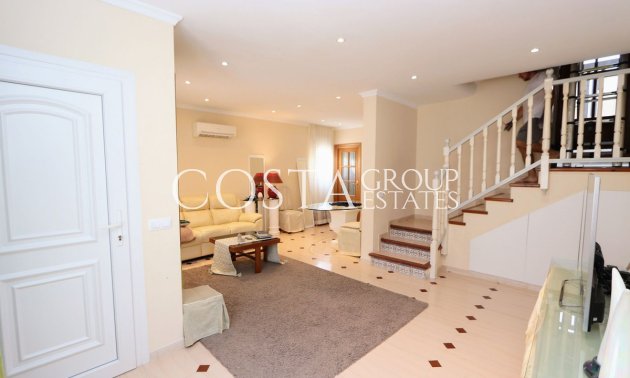 Resale - Villa -
Torrevieja - Torrevieja Centro