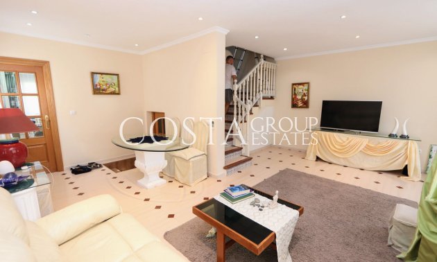 Resale - Villa -
Torrevieja - Torrevieja Centro