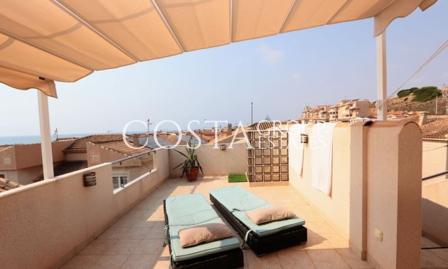 Resale - Villa -
Torrevieja - Torrevieja Centro