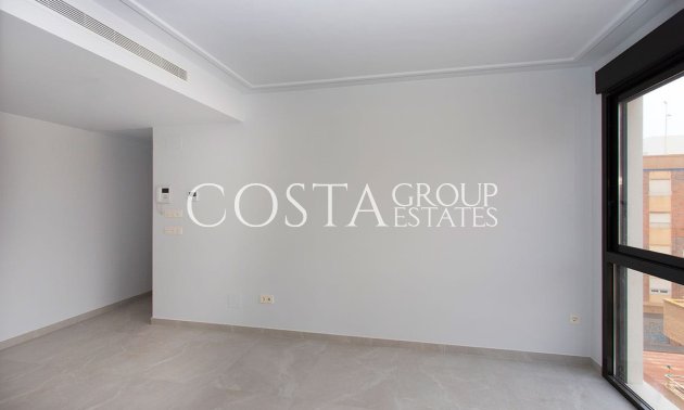Resale - Apartments -
Torrevieja - Playa del Cura