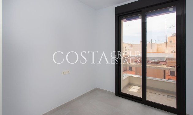 Resale - Apartments -
Torrevieja - Playa del Cura