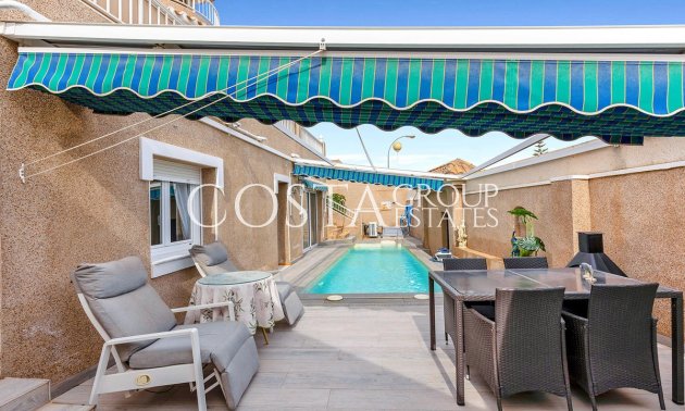 Resale - Villa -
Torrevieja - Torrevieja Centro