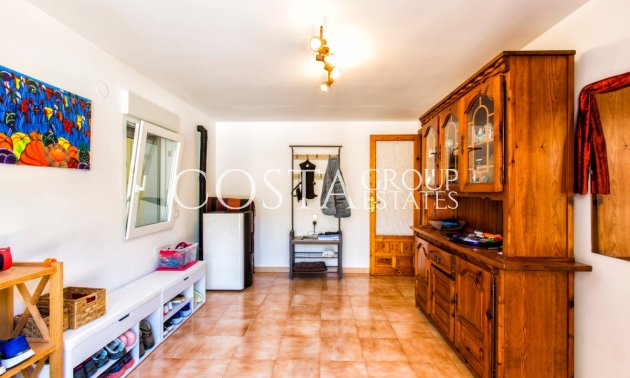 Resale - Villa -
Benissa - Benissa Centro