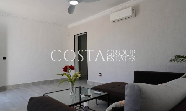 Resale - Villa -
Rojales - Ciudad Quesada