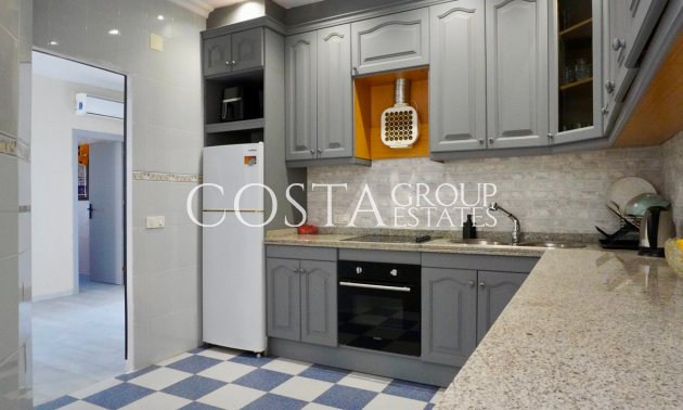 Resale - Villa -
Rojales - Ciudad Quesada