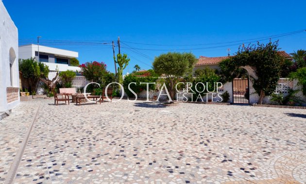 Resale - Villa -
Rojales - Ciudad Quesada