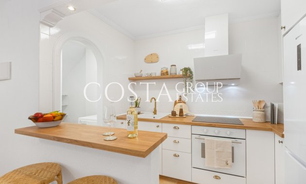 Resale - House -
Orihuela - Villamartin