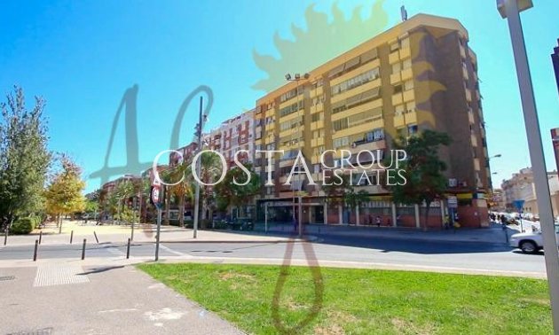 Resale - Apartments -
Alicante - Alicante Centro
