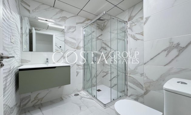 Resale - Apartments -
Torrevieja - Torrevieja Centro