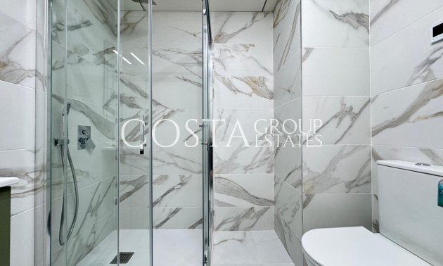 Resale - Apartments -
Torrevieja - Torrevieja Centro