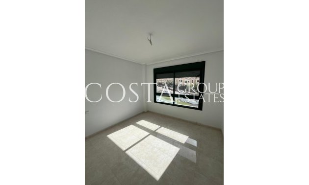 Resale - House -
Orihuela - Orihuela Costa