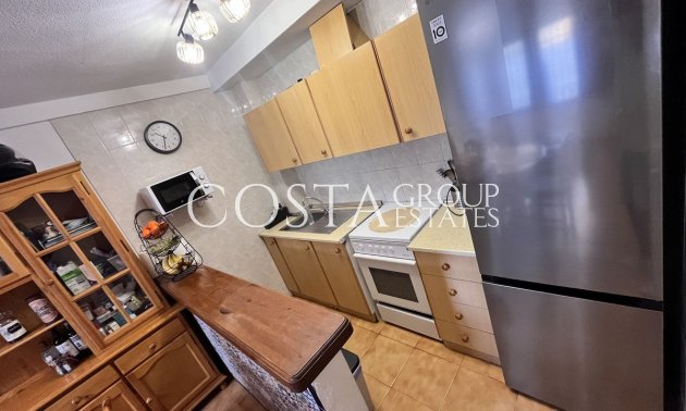 Resale - House -
Torrevieja - La Mata