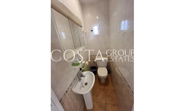 Resale - House -
Torrevieja - La Mata