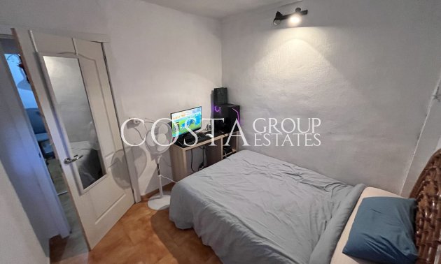 Resale - House -
Torrevieja - La Mata