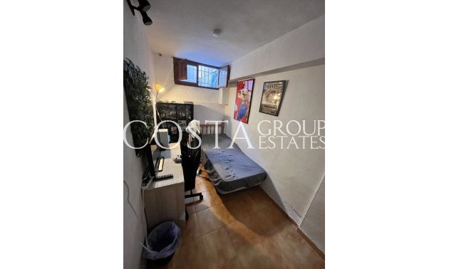 Resale - House -
Torrevieja - La Mata