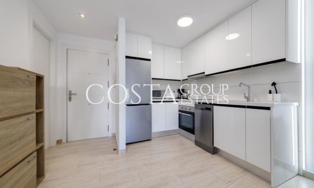 Resale - Apartments -
Torrevieja - Torrevieja Centro