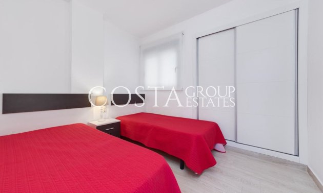 Resale - Apartments -
Torrevieja - Torrevieja Centro