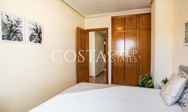 Resale - Apartments -
Torrevieja - Torrevieja Centro
