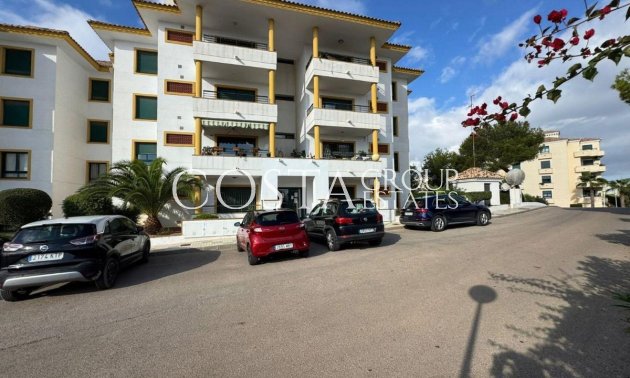 Resale - Apartments -
Orihuela - Villamartin