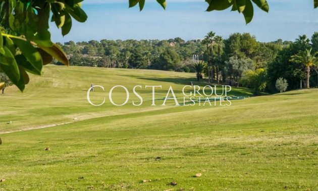 Resale - Apartments -
Orihuela - Villamartin