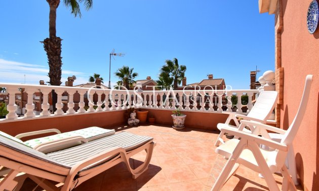 Resale - Villa -
Orihuela - Playa Flamenca