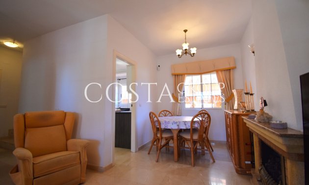 Resale - Villa -
Orihuela - Playa Flamenca
