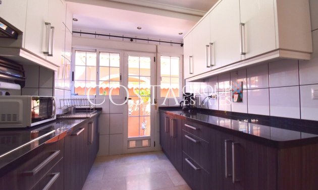 Resale - Villa -
Orihuela - Playa Flamenca