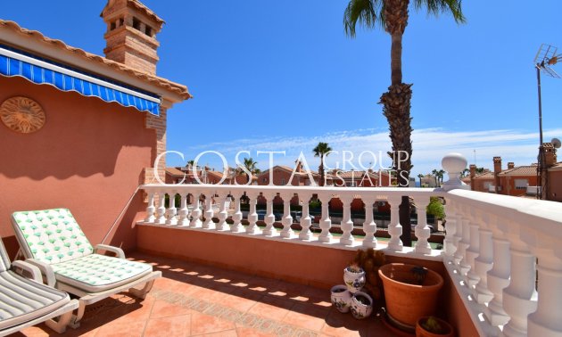 Resale - Villa -
Orihuela - Playa Flamenca