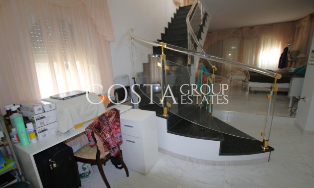 Resale - Villa -
Calpe - la Canuta