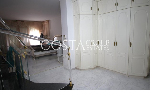 Resale - Villa -
Calpe - la Canuta